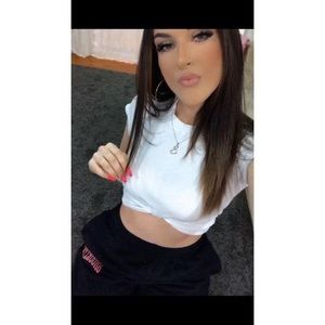 Meet your Posher, Èmma